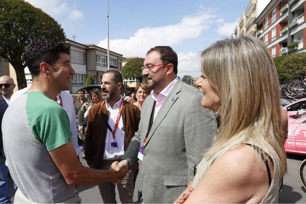 Gran fiesta del deporte en Pola de Siero con la salida de la 7ª etapa de la Vuelta a España Gran fiesta del deporte en Pola de Siero con la salida de la 7ª etapa de la Vuelta a España