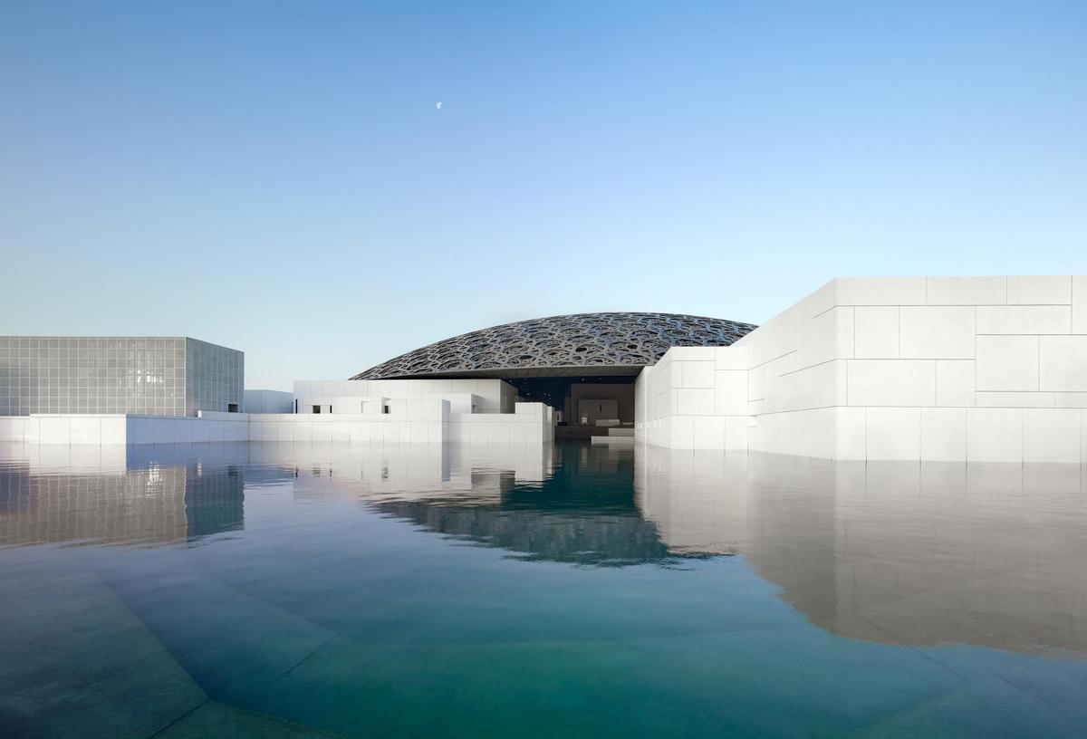El Louvre de Abu Dabi, la primera piedra del reposicionamiento cultural del Golfo Pérsico