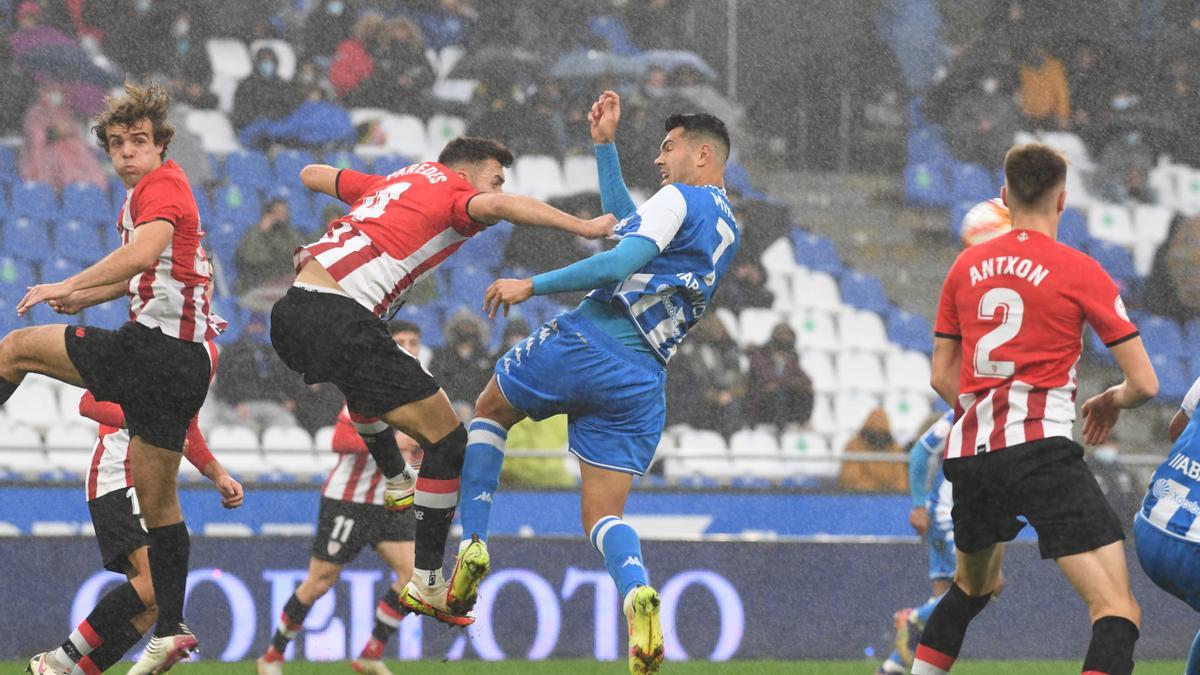 El Dépor empata en Riazor con el Bilbao Athletic