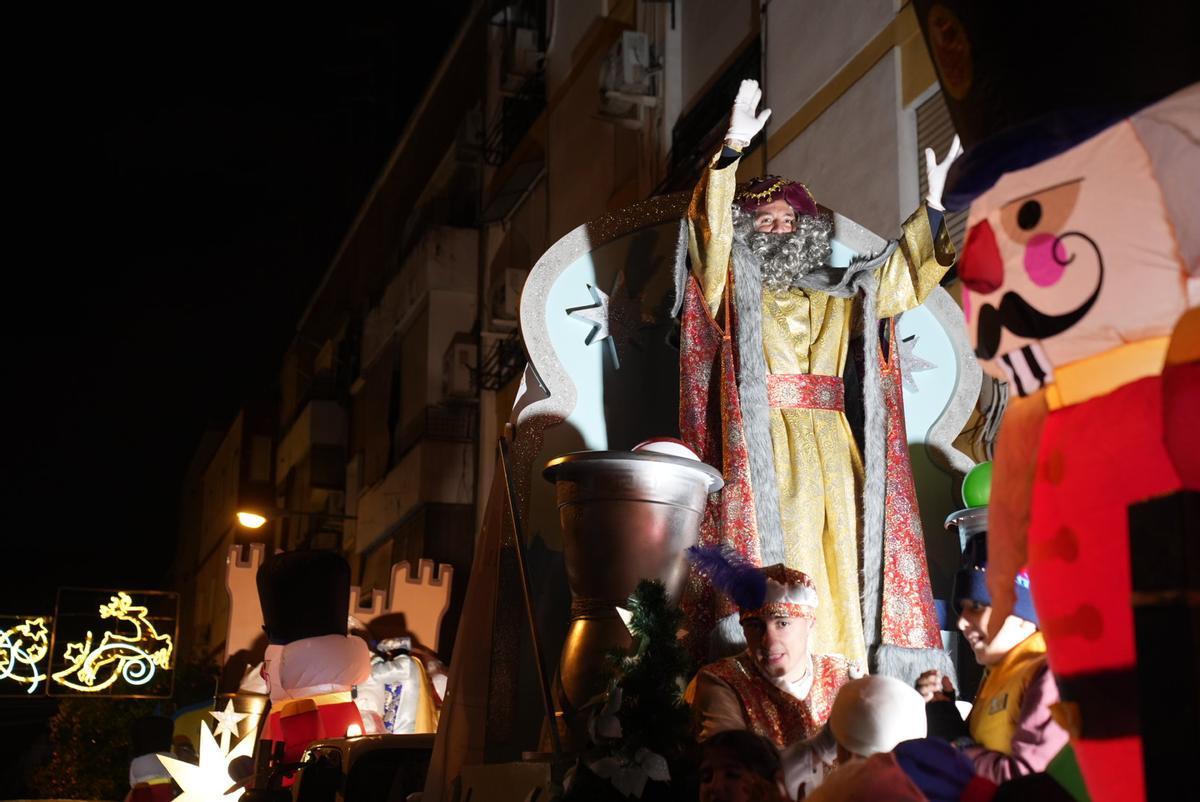 La Cabalgata de Reyes de Ciudad Jardín, en imágenes