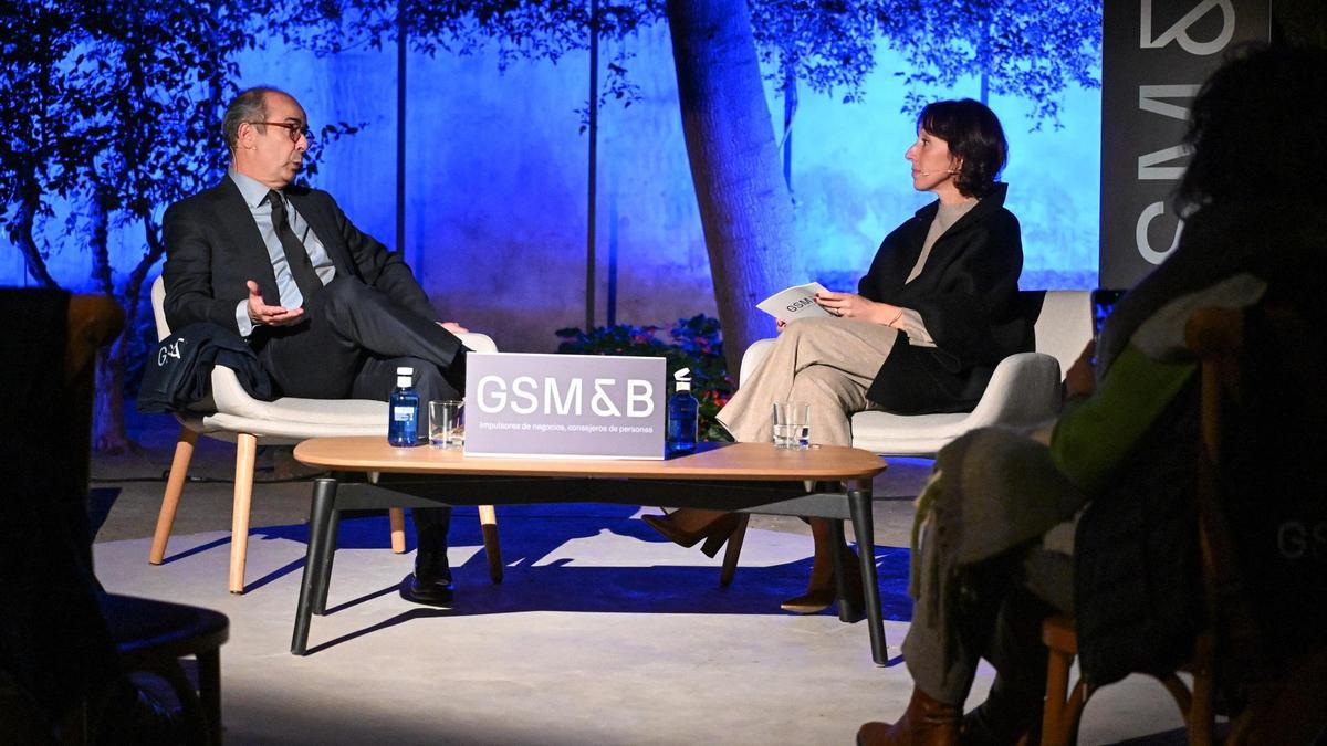 Higinio Marín, rector de la Universidad Cardenal Herrera-CEU, y Laura Vicente, socia ejecutiva de GSM&amp;B, durante su intervención el pasado jueves.