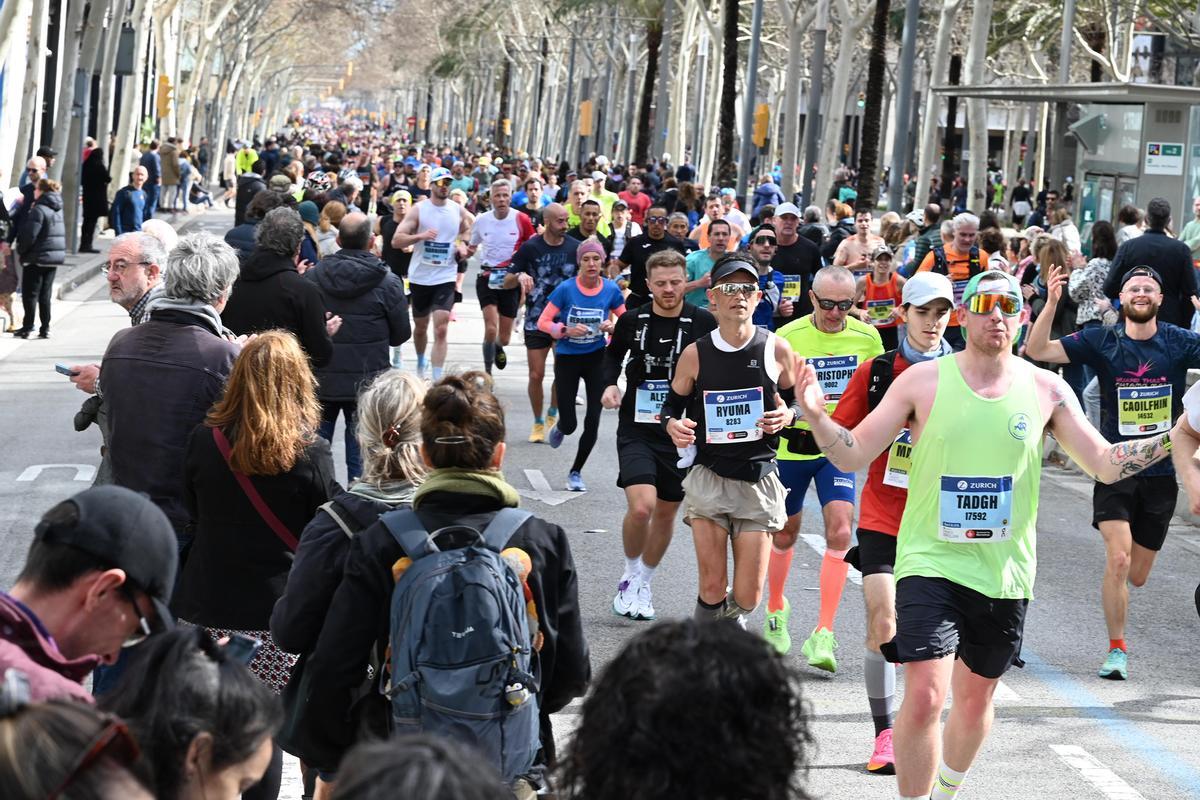 ¿Has participado en la Marató de Barcelona 2024? ¡Búscate en las fotos¡