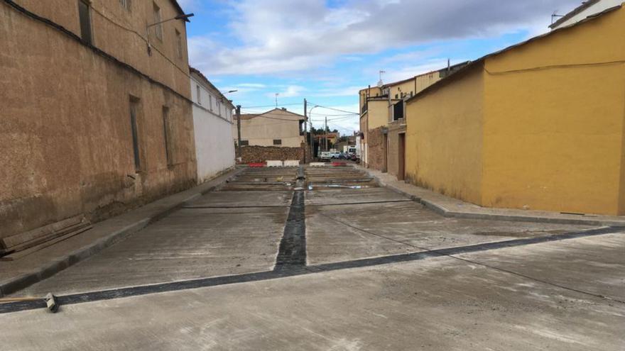 El consistorio ha intervenido en la calle Posada. |