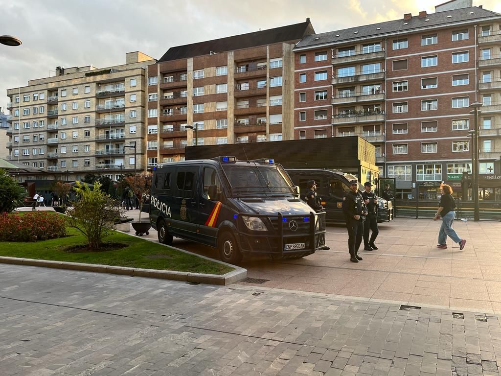 EN IMÁGENES: La Familia Real asiste en Oviedo al concierto de los premios "Princesa de Asturias"