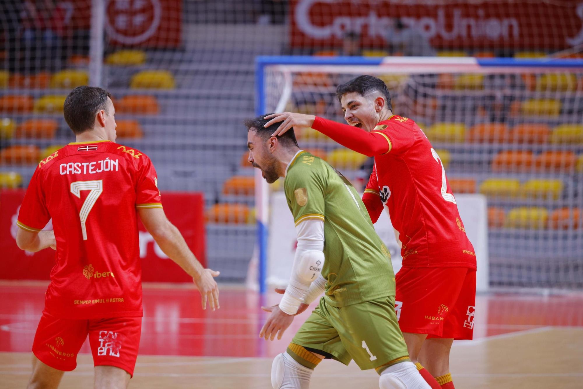 Todas las imágenes de la victoria de Jimbee Cartagena frente a Peñíscola