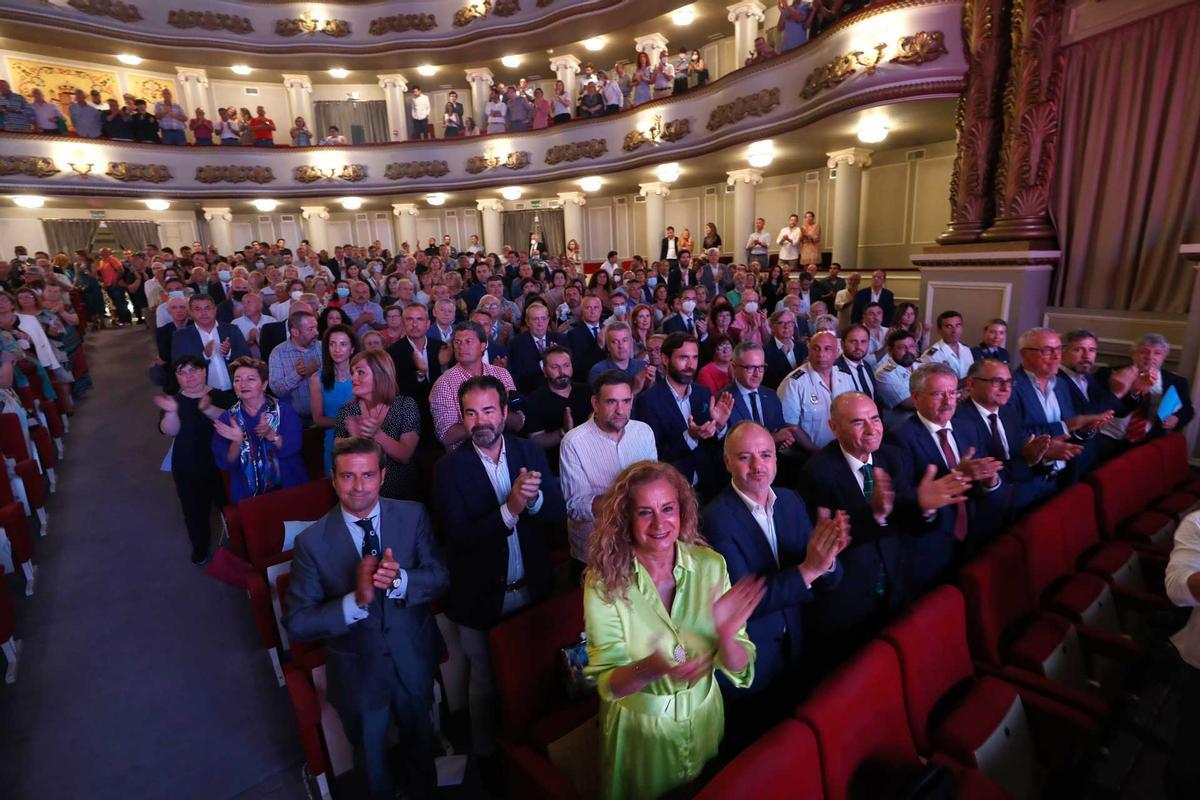 Digna Rivas, Germán Serrano, Carmela Silva y David Regades, entre los asistentes Digna Rivas, Germán Serrano, Carmela Silva y David Regades, entre los asistentes
