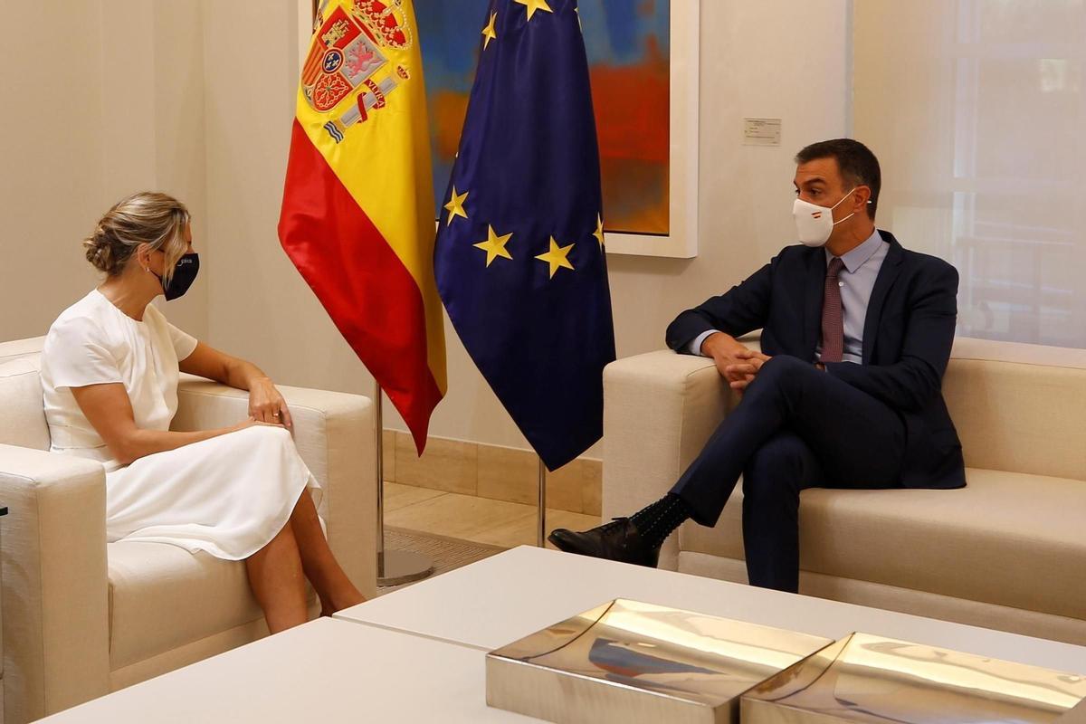 Díaz mira de rebaixar la tensió en el Govern central després de la bronca amb Garzón
