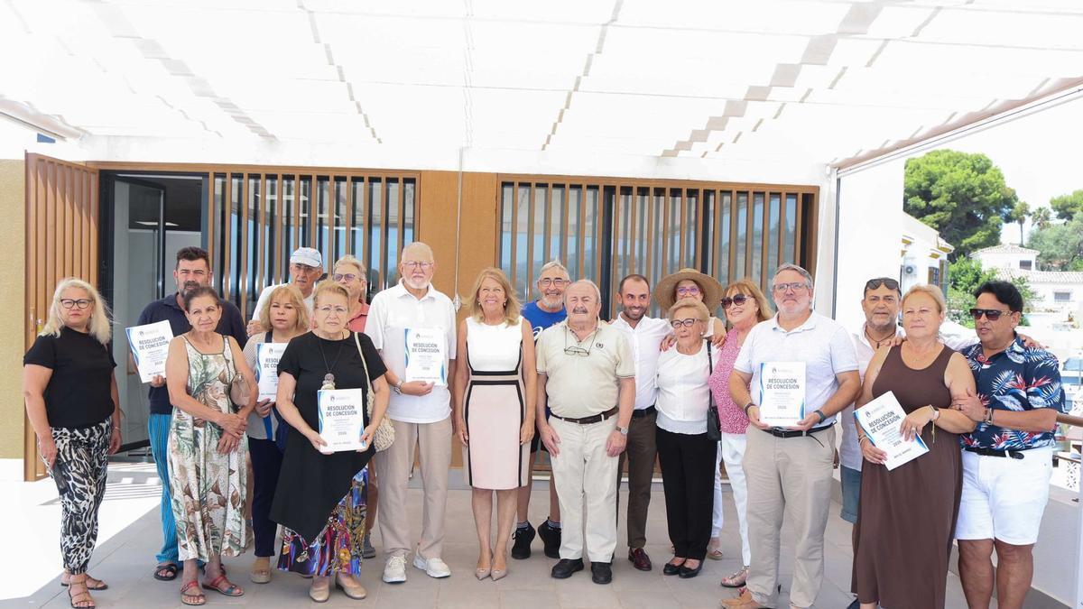 La alcaldesa de Marbella, Ángeles Muñoz, en un encuentro con las entidades beneficiarias