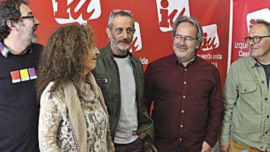 Viñas, Rivera, Fernández, Guarido y Strieder durante el balance de mandato.