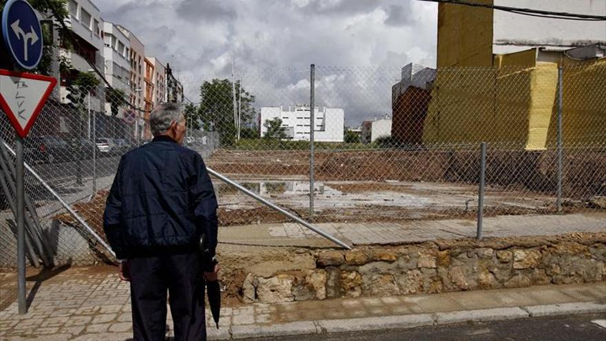 Las demoliciones de Almogávares permitirán ensanchar la avenida
