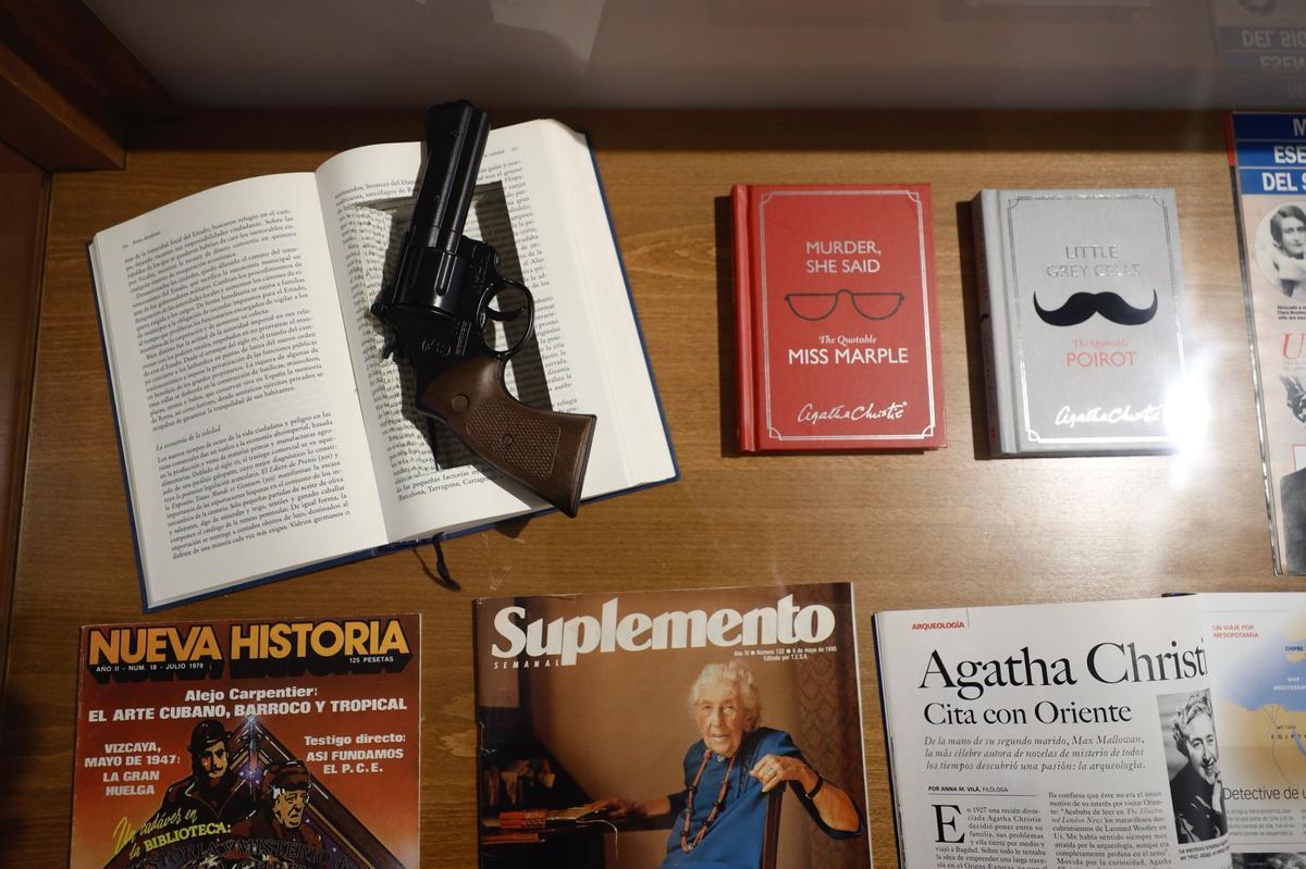 En imágenes | Exposición de Agatha Christie en el Centro de Historia