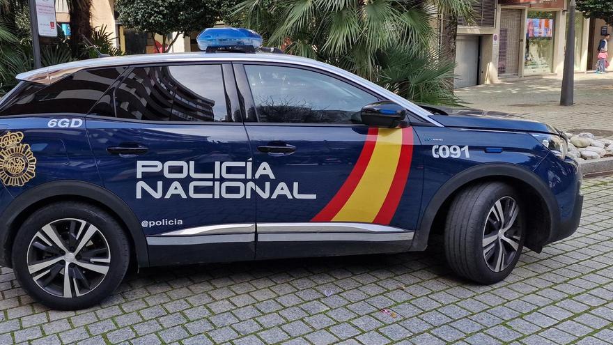Coche de la Policía Nacional de Vigo en una imagen de archivo.