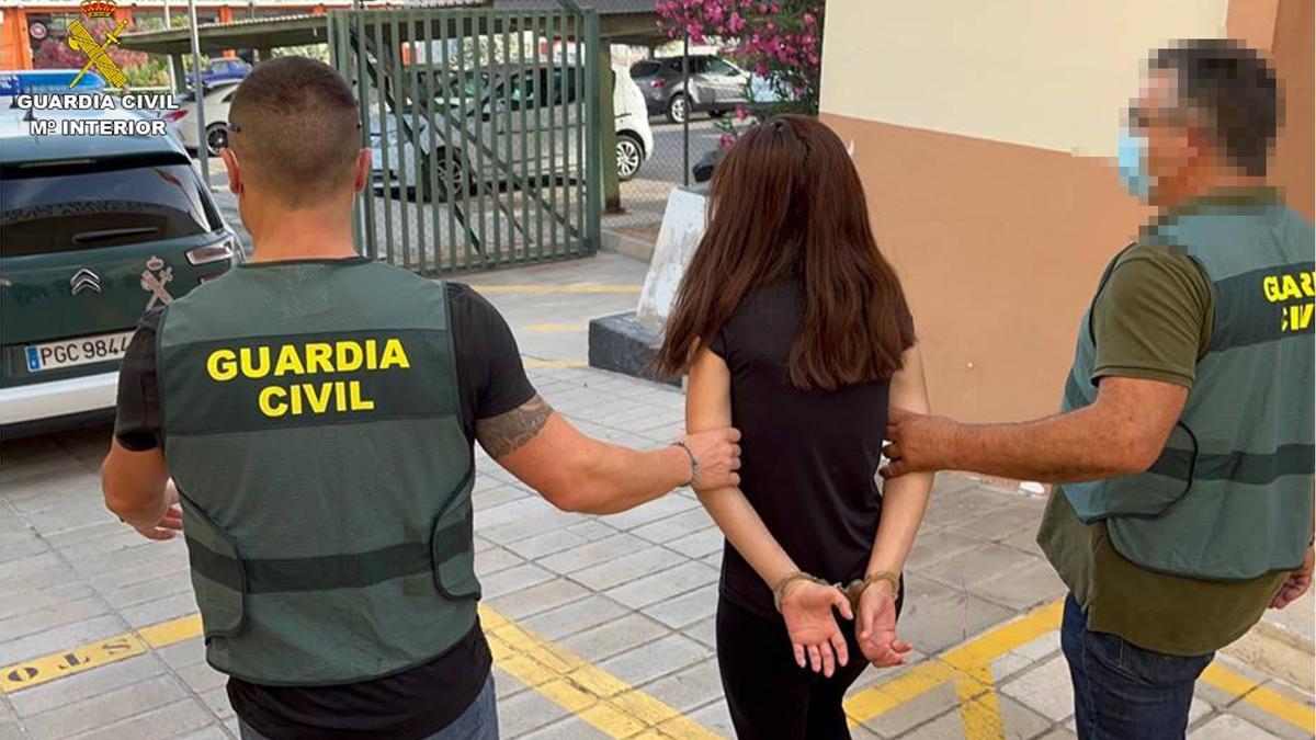 La mujer acusada de matar a su hijo de 2 años en Bigastro