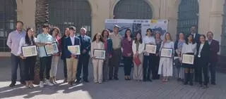 La Subdelegación de Defensa en Alicante entrega el premio del concurso literario escolar “Carta a una militar española”