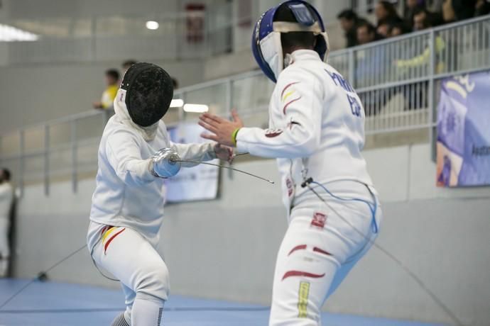 19.01.19. Las Palmas de Gran Canaria. Torneo de esgrima como cierre del clinic de la selección española de esgrima en Las Palmas de Gran Canaria. Polideportivo Juan Carlos Hernández, Jinamar. Foto Quique Curbelo