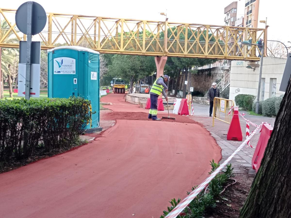 Restauración del pavimento del primer tramo del Circuito 5K del Turia