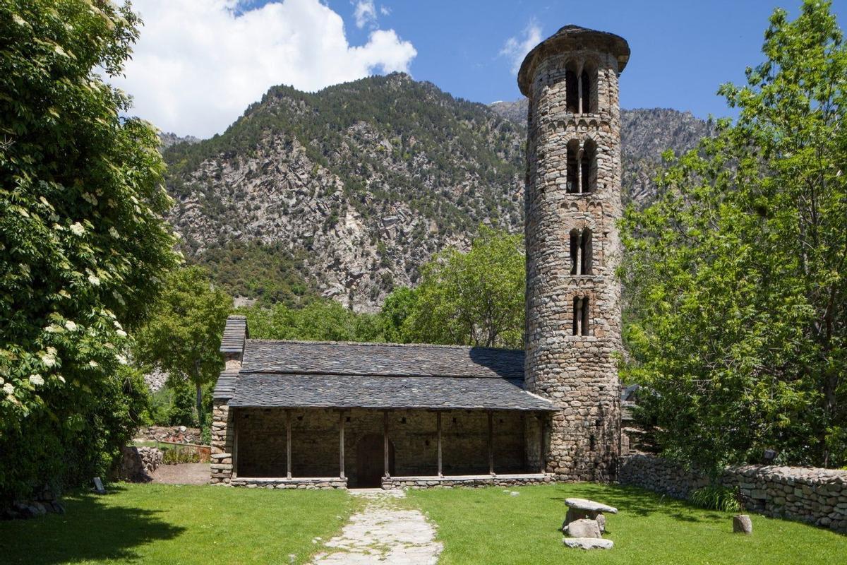 Iglesia de Santa Coloma, Andorra, Las 10 curiosidades más top de Andorra que no sabías