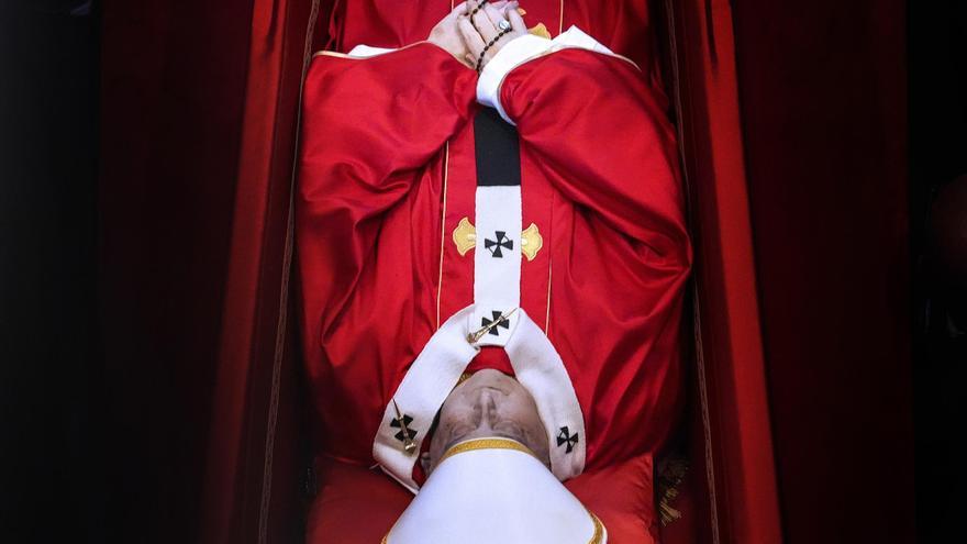 ¿Cómo se conserva el cuerpo del papa Francisco?