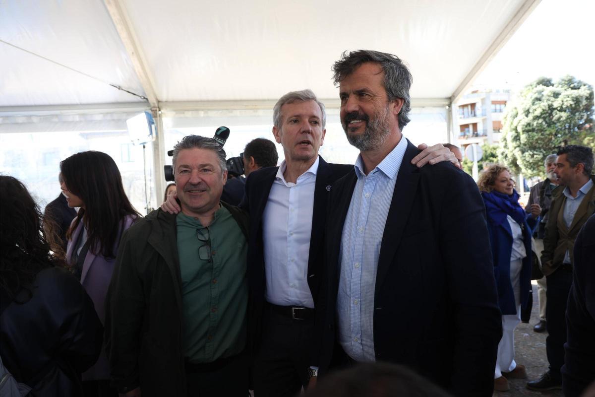 Alfonso Rueda en O Grove: una visita con mucha chicha política