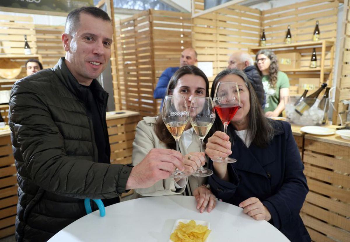 Cambados inauguró ayer una nueva edición deEssspop! . | Noé Parga