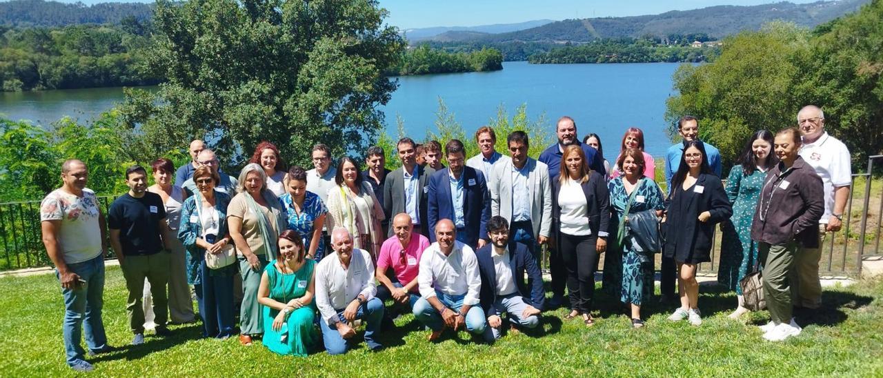 Participantes de la jornada organizada por el Polo Miño Central para impulsar el relevo generacional y conectar a emprendedores y futuros emprendedores.   | // FERNANDO CASANOVA