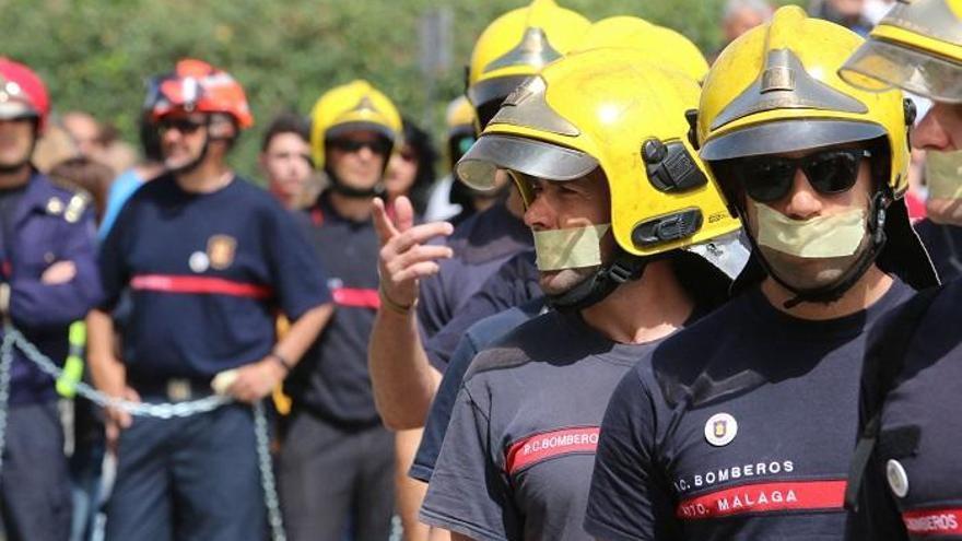 Imagen de los bomberos en una manifiestación.