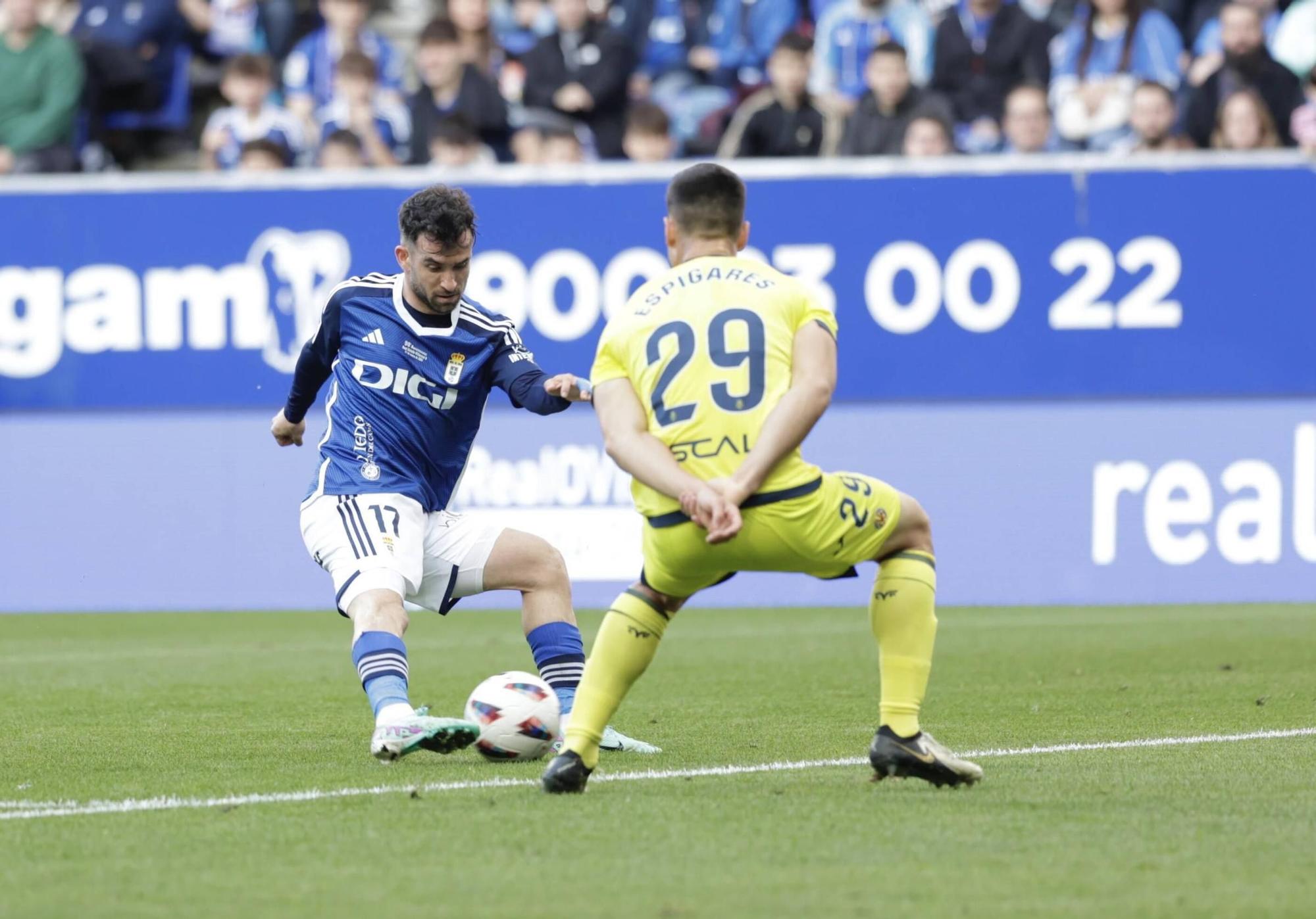 Alemão pega más duro y el Oviedo vuelve a ganar: 2-1