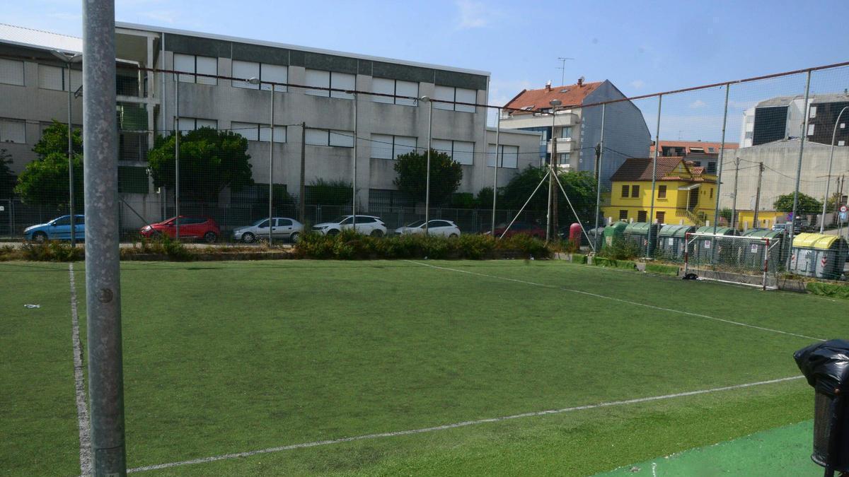 Campos del Kenyata, en el entorno de Rodeira, en Cangas.