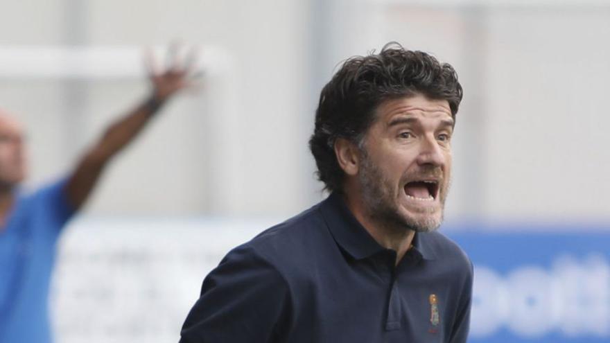 Samuel, técnico del Langreo: “El partido ante el Compostela será exigente, pero tendremos opciones”
