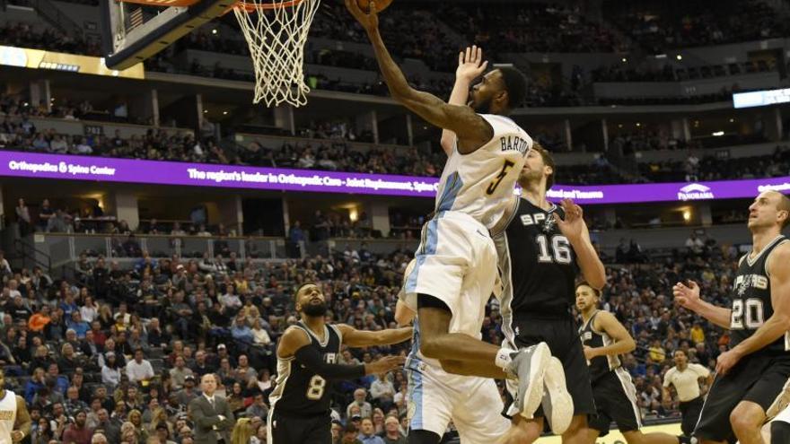 Will Barton  de Denver en acción ante Gasol