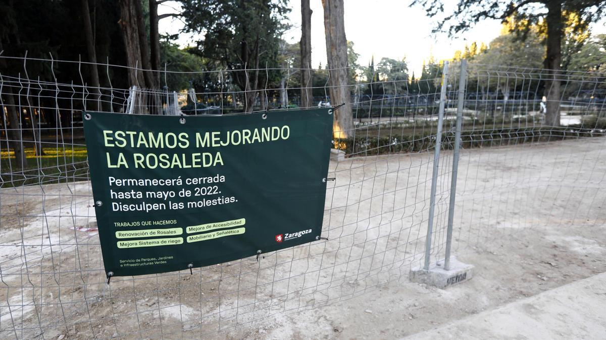 La rosaleda del Parque Grande de Zaragoza.