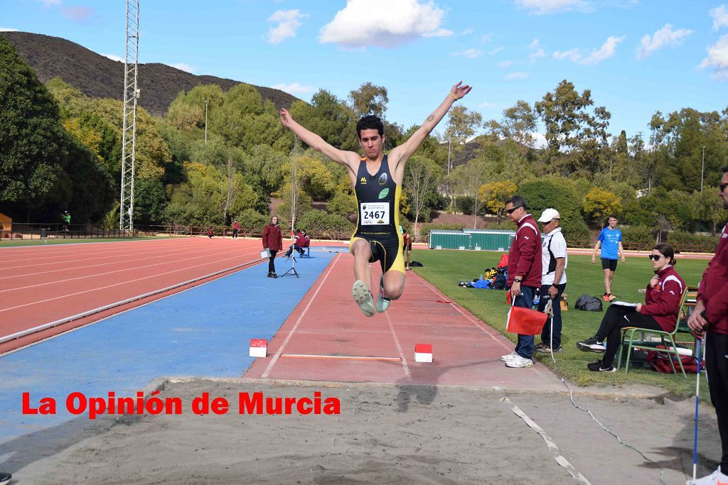 Regional absoluto y sub-23 de atletismo en Lorca