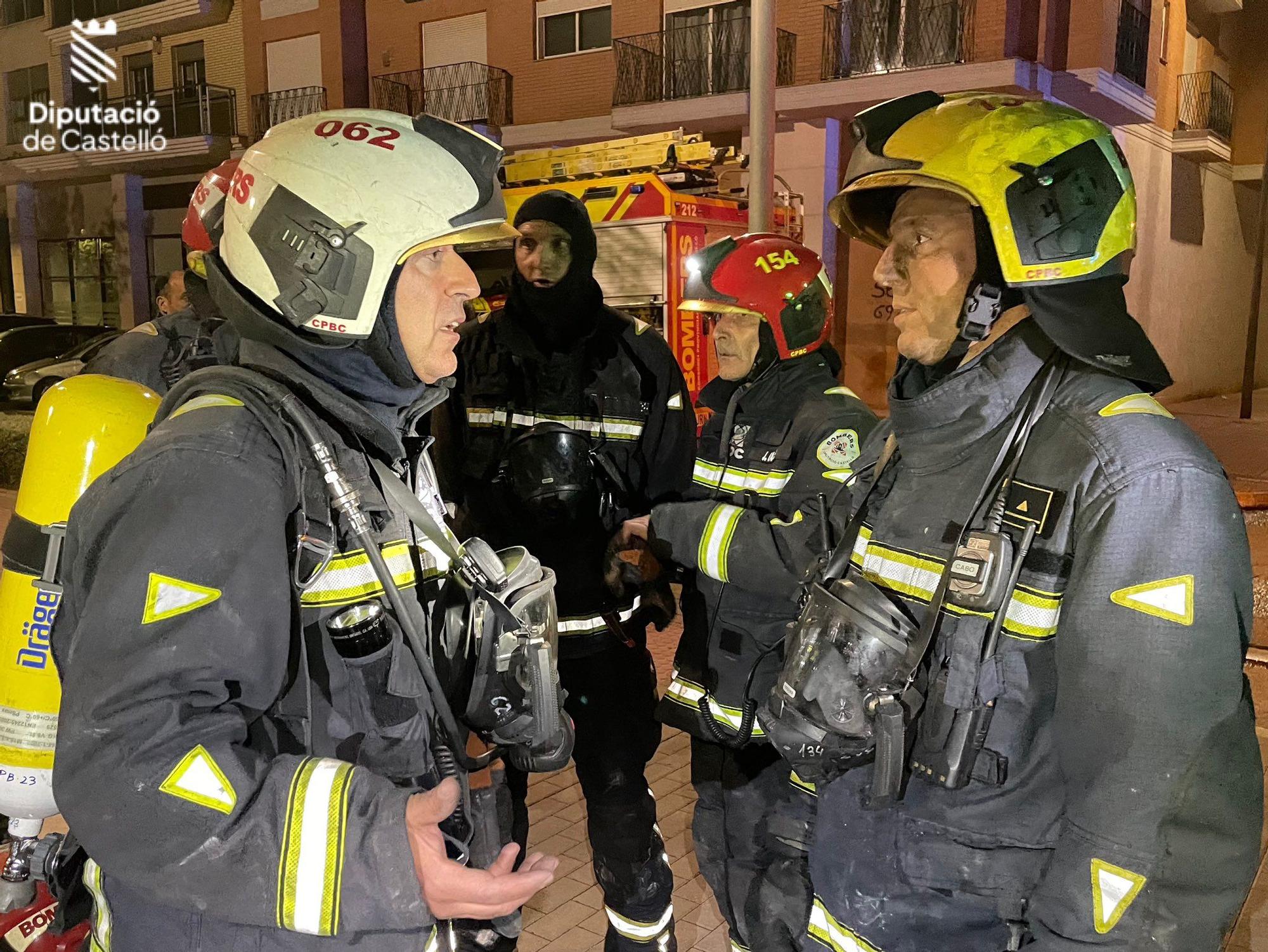 Garaje calcinado por un incendio en la Vall d'Uixó