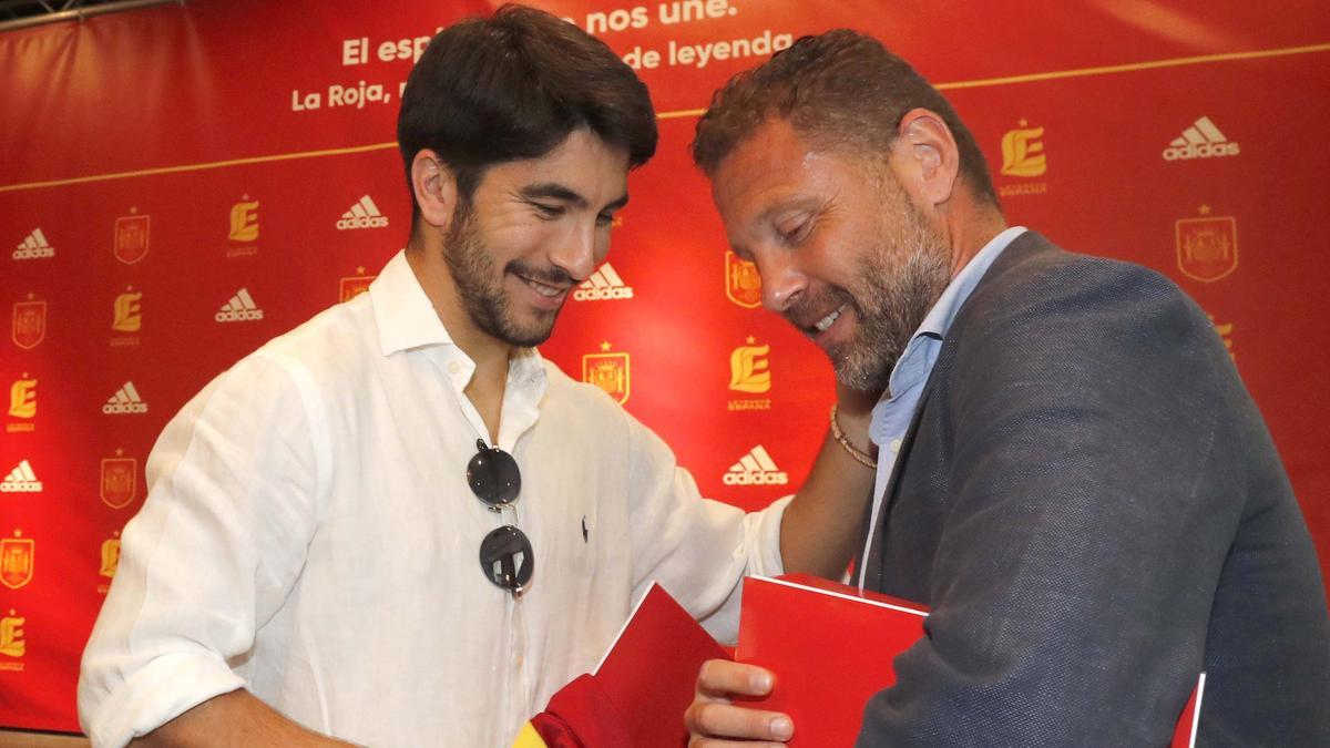 El corazón de La Roja se reúne en València