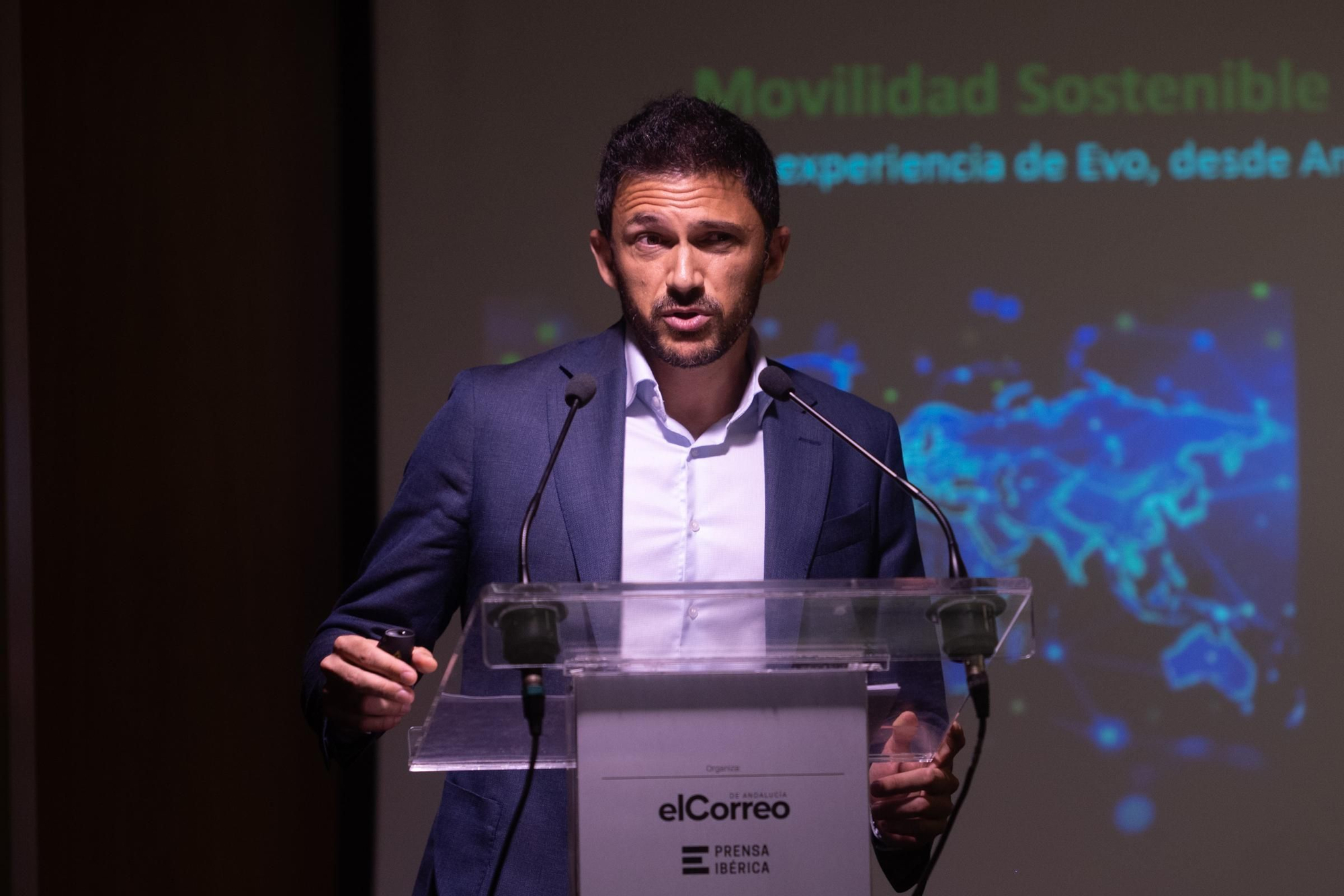 Fotogalería | Foro 'El camino hacia ciudades sin emisiones' de El Correo de Andalucía