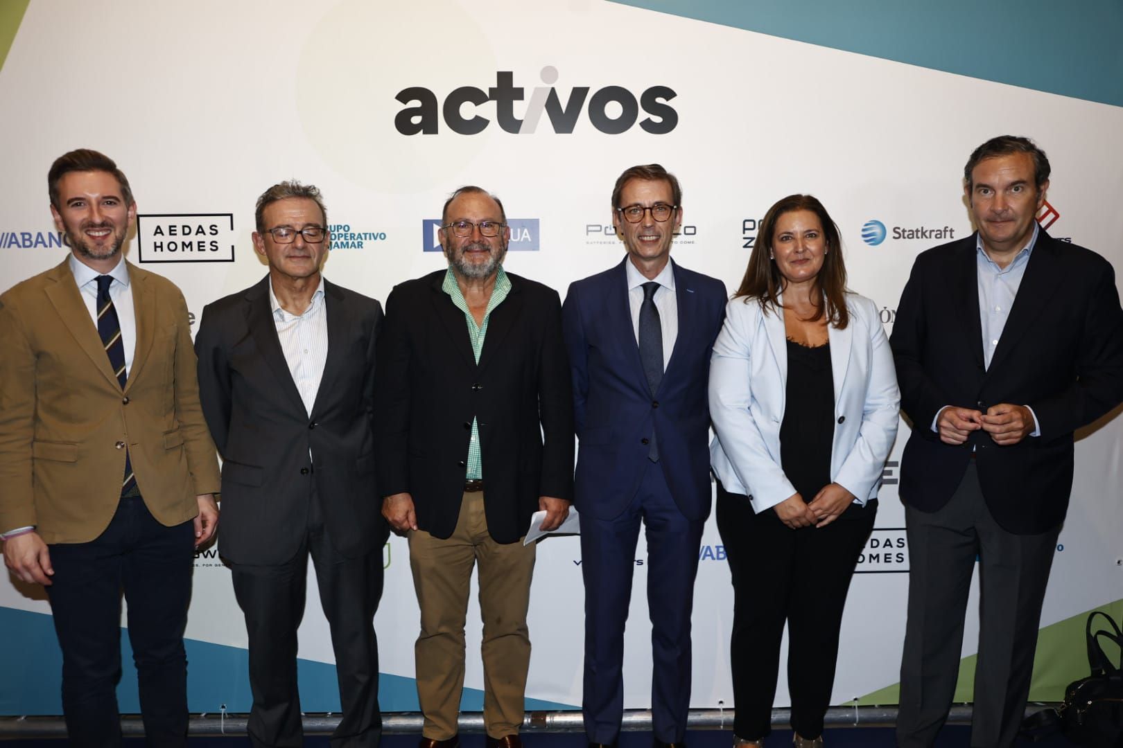La presentación del suplemento económico 'activos' de Prensa Ibérica en València, en imágenes