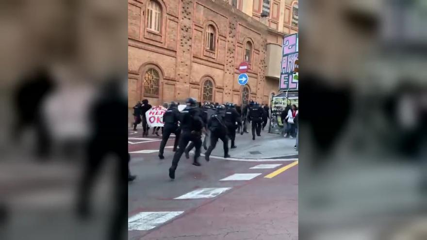 Manifestación contra okupas en la Bonanova