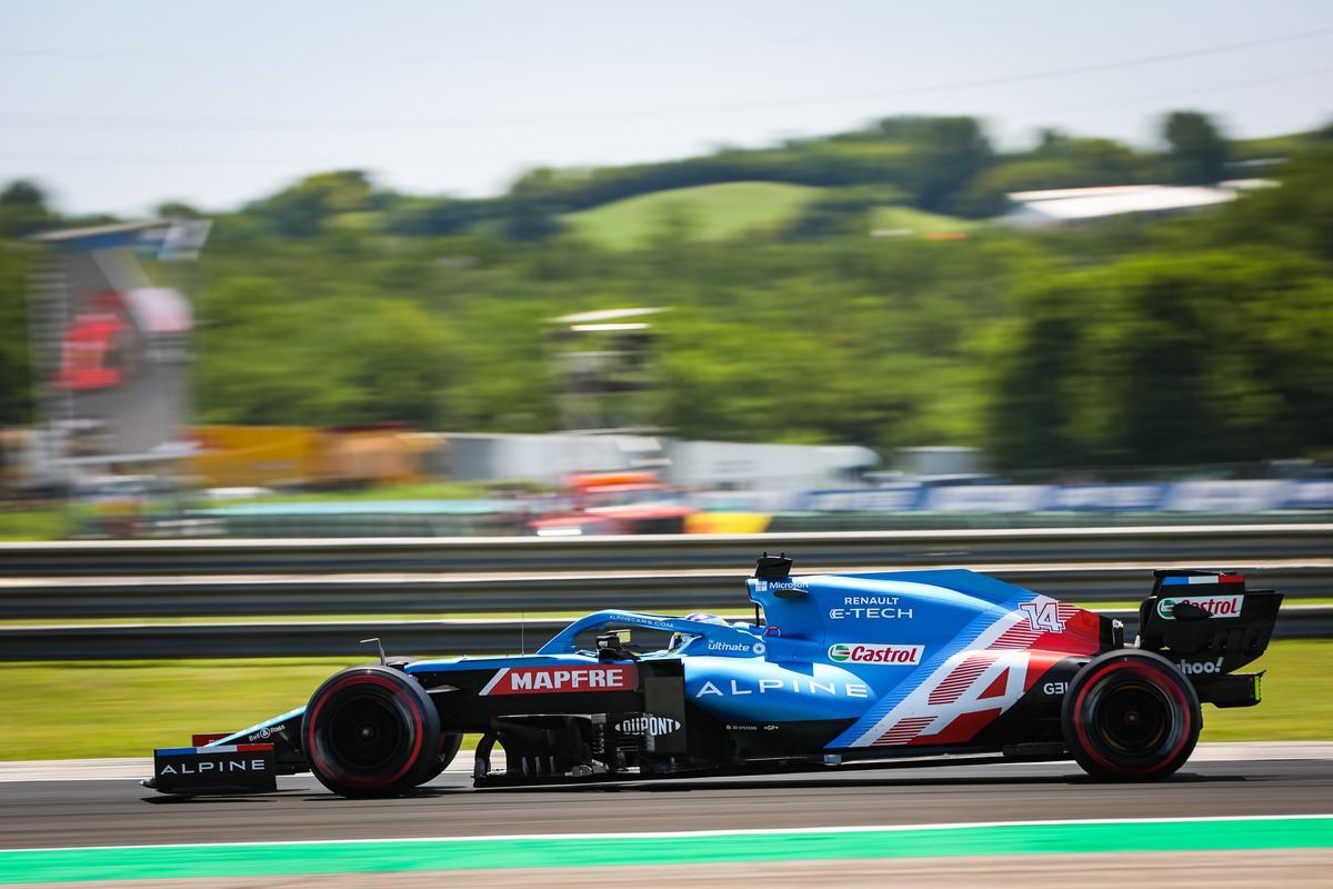 Fernando Alonso, a bordo de su Alpine en Hungaroring.