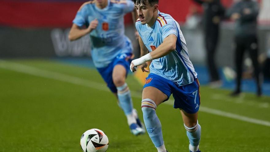 Fran Pérez y Javi Guerra acarician el gol de la victoria