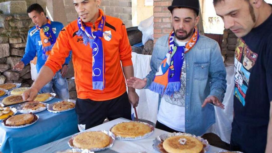 Las mejores tortillas clausuran las fiestas de Manzaneda