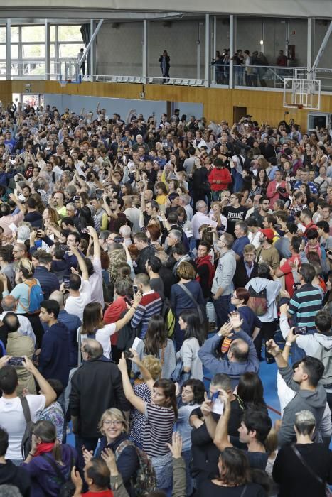 Votacions al pavelló de Santa Eugènia