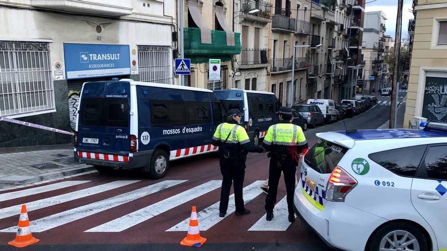 Operación de los Mossos contra narcopisos en Poble Sec