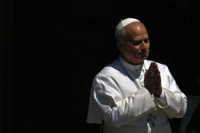 El Papa insta a situar en el centro la protección de los migrantes menores de edad