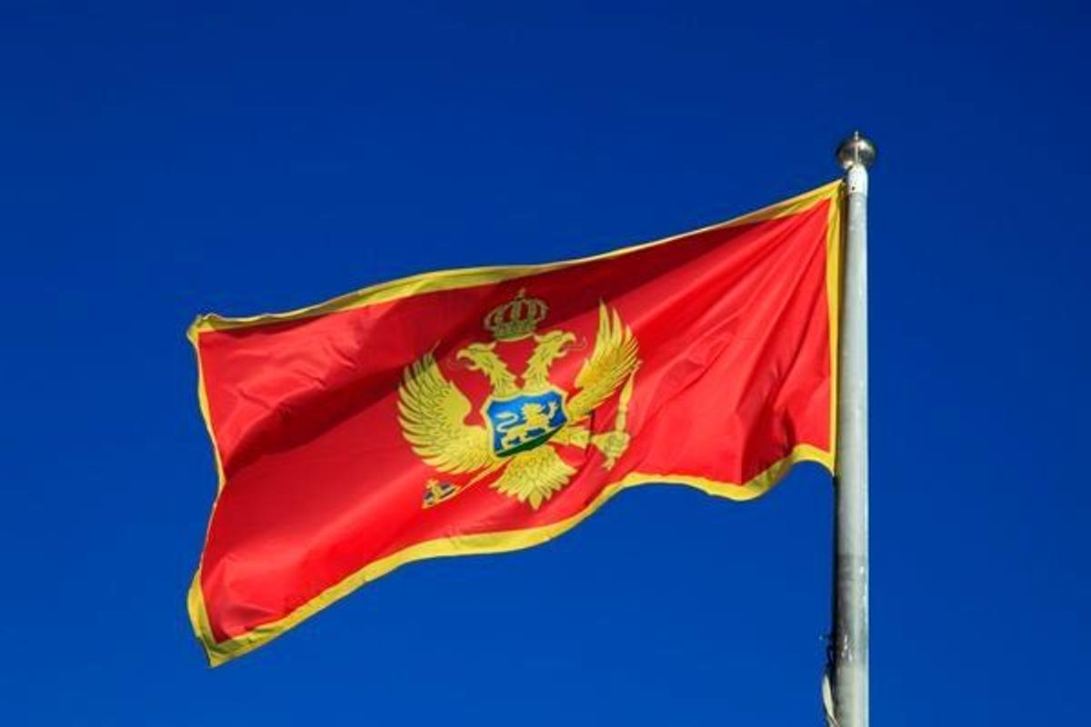 La bandera de Montenegro