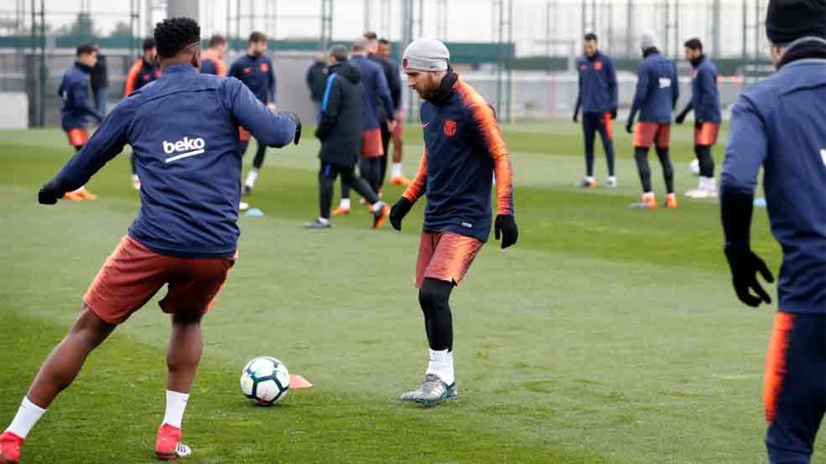 Leo Messi y Yerry Mina, durante el entrenamiento