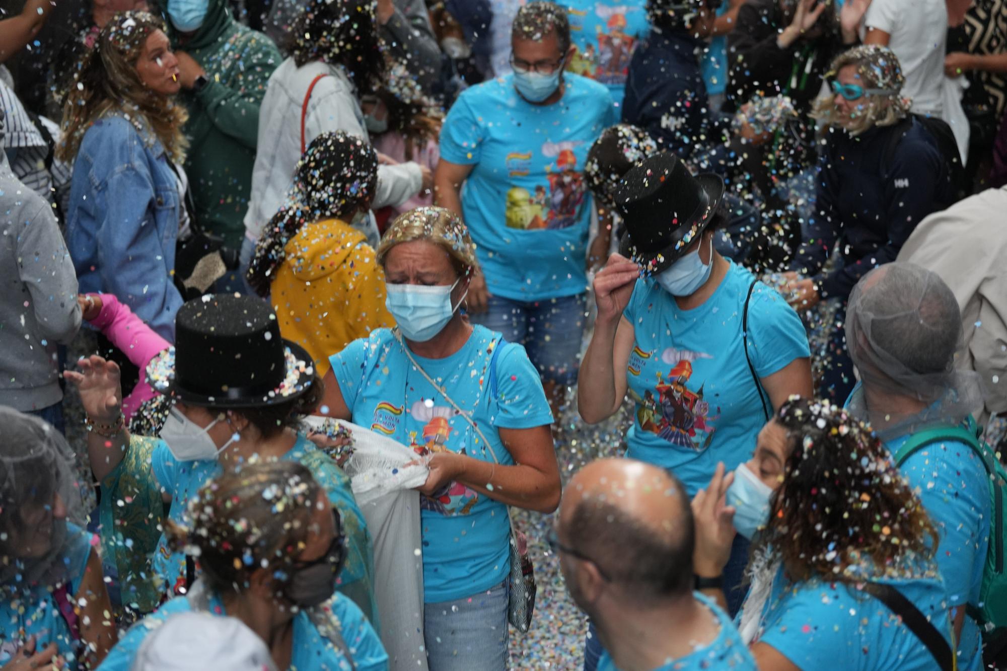 Búscate en el desfile de carrozas y disfraces de l'Anunci de Morella