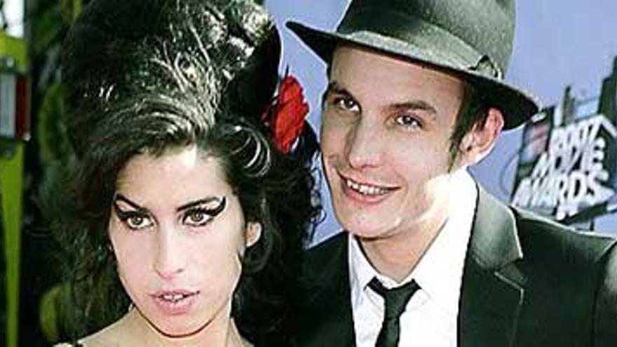 Amy Winehouse, hospitalizada de nuevo