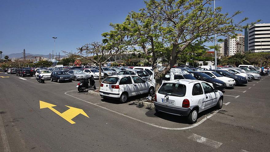 La capital planea convertir el ‘parking’ del Marítimo en una feria de atracciones