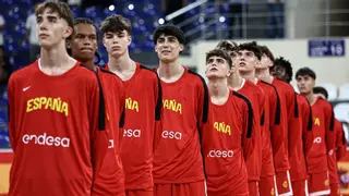 La selecció estatal sub-16, amb doble presència manresana, arrenca arrasant (73-98)