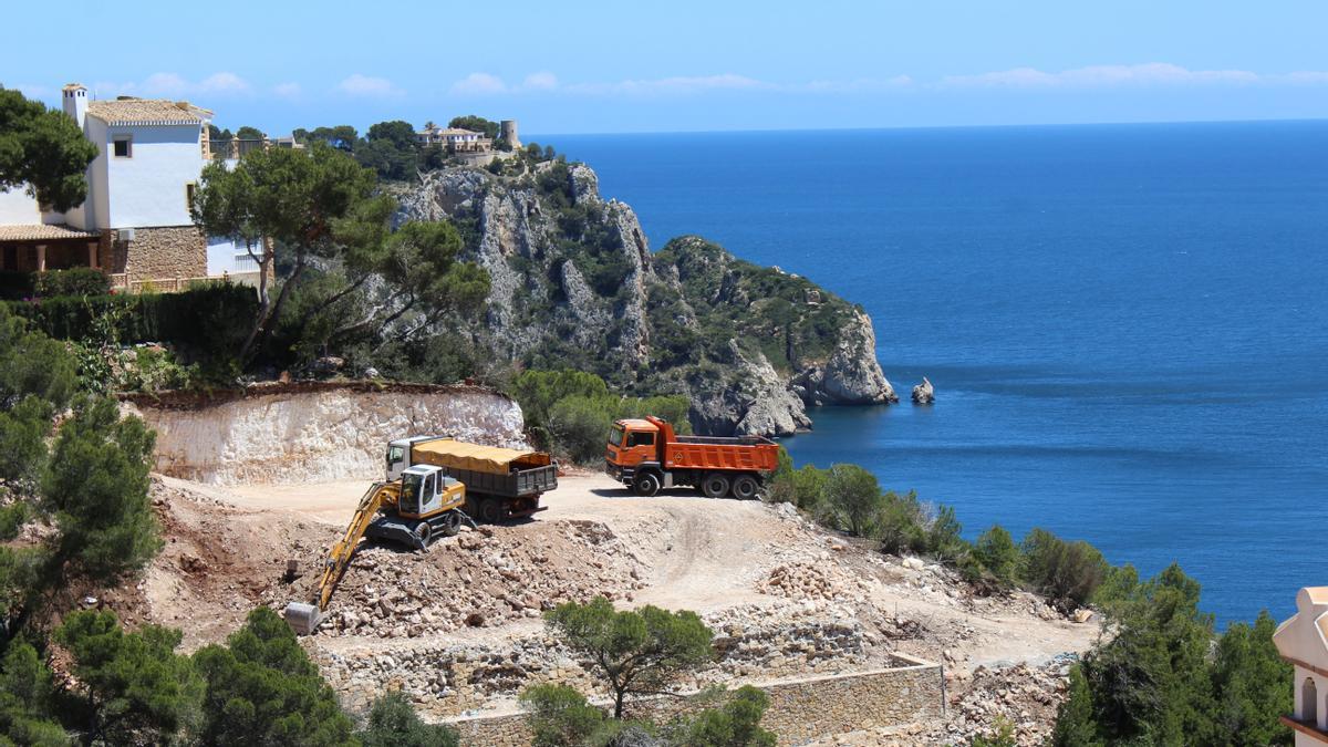 El Consell, al rescate de Xàbia para salvar 8 millones de m2 de valor natural y paisajístico